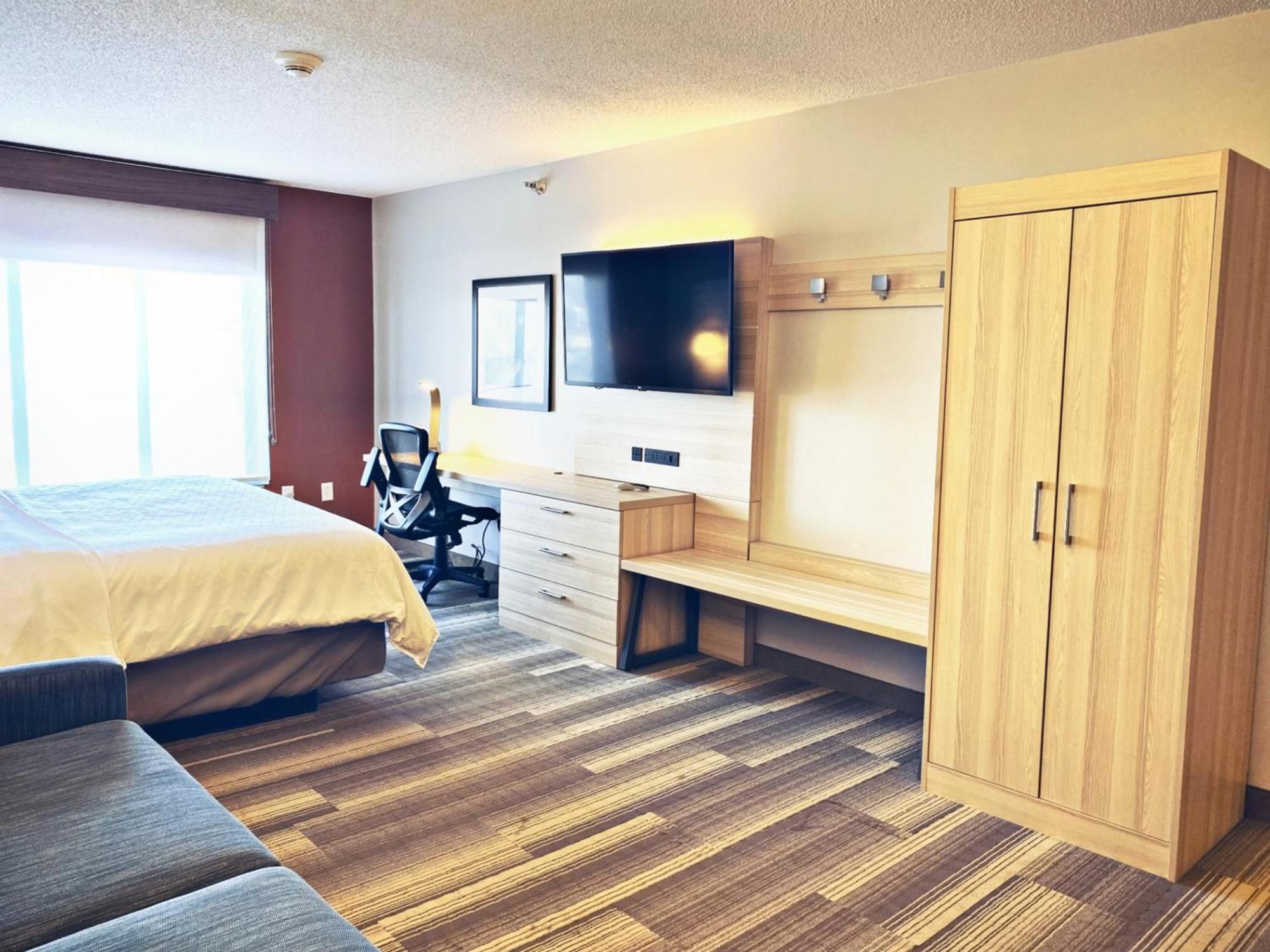 Holiday Inn Express & Suites La Porte By Ihg Екстер'єр фото