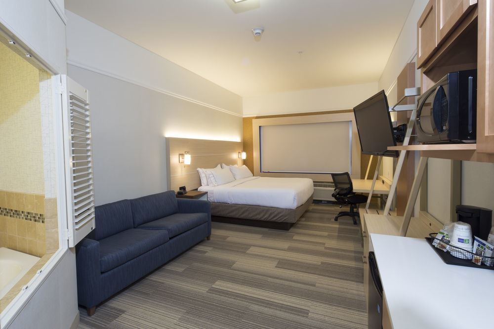 Holiday Inn Express & Suites La Porte By Ihg Екстер'єр фото