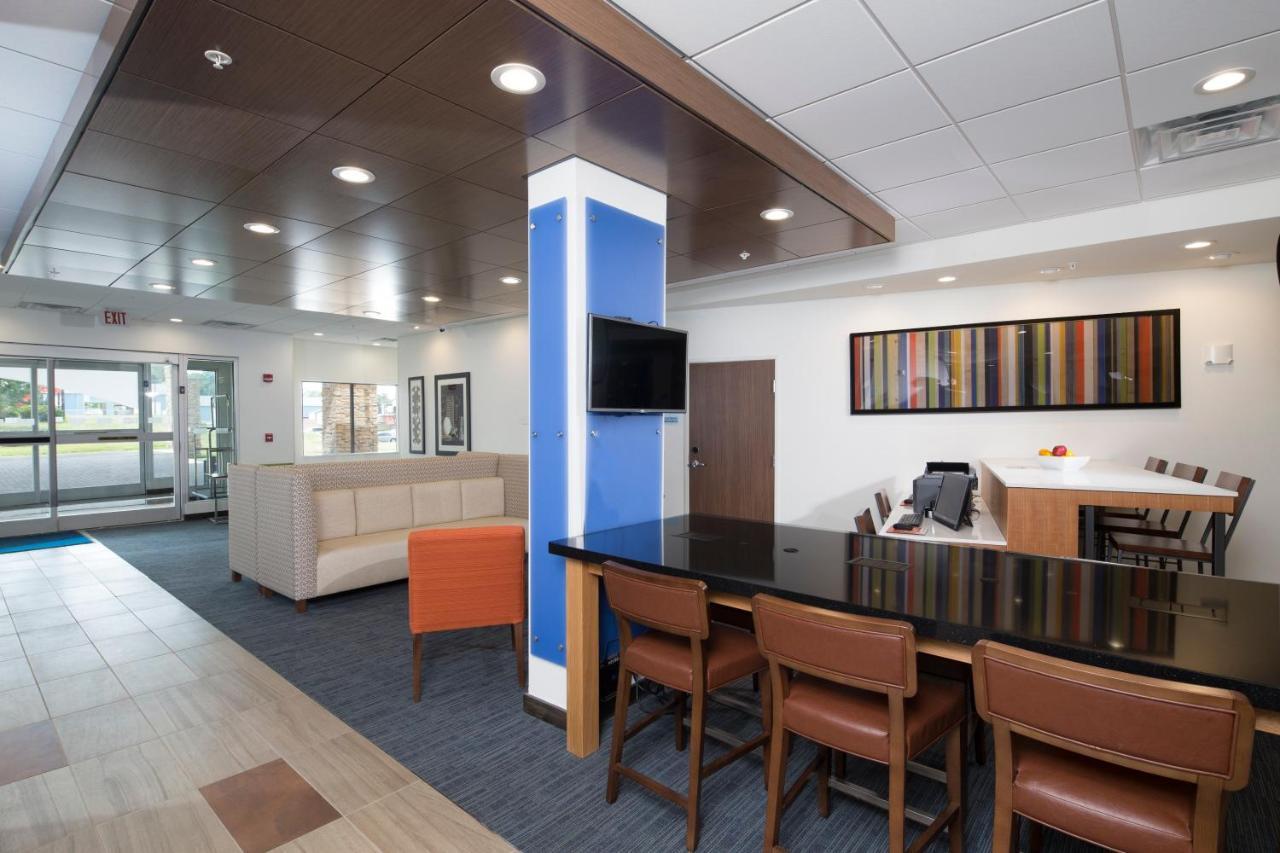 Holiday Inn Express & Suites La Porte By Ihg Екстер'єр фото